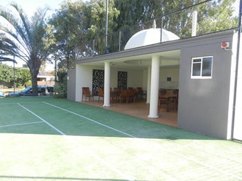 Beachside Resort - Kawana Waters - Accommodation NT 34