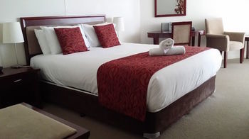 OVR Caloundra - Accommodation NT 7