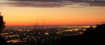 A Camelot Tower & Penthouse - NT Tourism 15