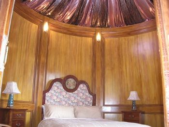 A Camelot Tower & Penthouse - NT Tourism 27