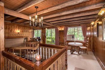 A Camelot Tower & Penthouse - NT Tourism 40