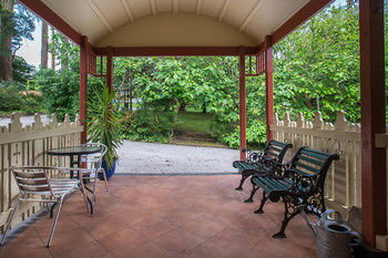 A Camelot Tower & Penthouse - NT Tourism 47