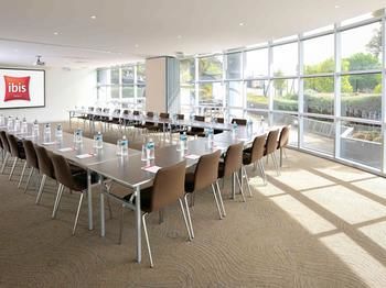 Ibis Melbourne Glen Waverley - Accommodation NT 16