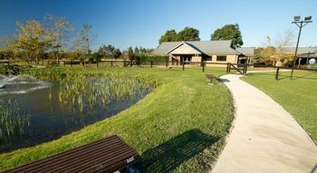 Potters Hotel Brewery Resort - Accommodation NT 43