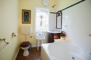 Adeline Bed And Breakfast - Accommodation NT 13