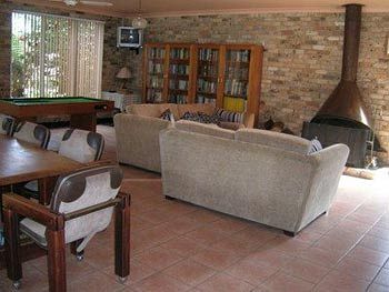 Madison's Mountain Retreat - Accommodation NT 12