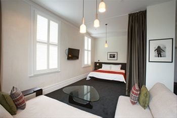 Middle Park Hotel - Accommodation NT 0