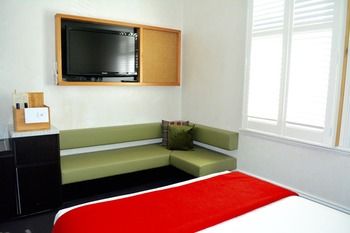 Middle Park Hotel - Accommodation NT 23
