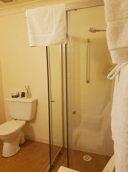 Hotel Avonleigh - Accommodation NT 59