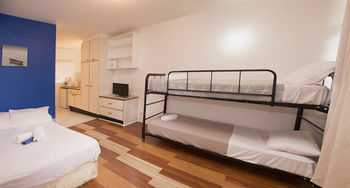 Manly Oceanside - NT Tourism 43