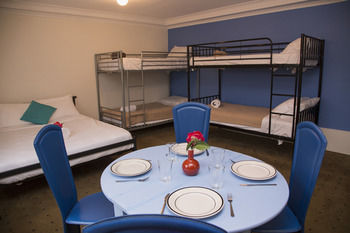 Manly Oceanside - NT Tourism 64