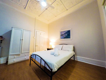 Manly Oceanside - NT Tourism 82