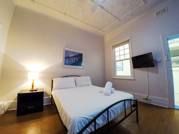 Manly Oceanside - NT Tourism 87