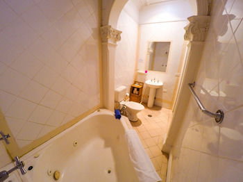 Manly Oceanside - NT Tourism 91