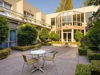 Kimberley Gardens Hotel & Serviced Apartments - Accommodation NT 0