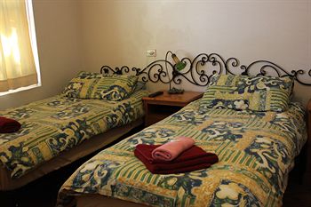Burwood Bed And Breakfast - Accommodation NT 9