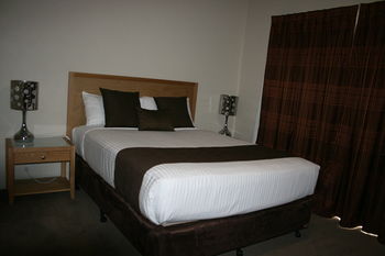Noah's Mid City Motor Inn - Accommodation NT 8