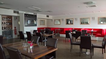 Noah's Mid City Motor Inn - Accommodation NT 17