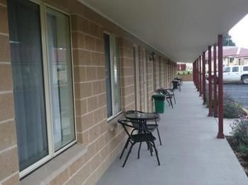 Black Gold Motel - NT Tourism 5