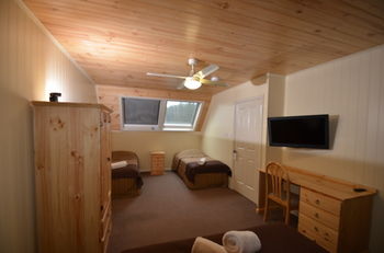 Black Gold Motel - NT Tourism 20