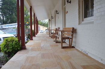 Black Gold Motel - NT Tourism 45