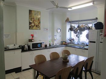 Casa Central Accommodation - Hostel - Accommodation NT 0