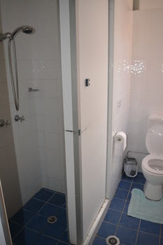 Casa Central Accommodation - Hostel - Accommodation NT 19