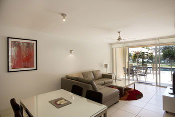 Maison Noosa Beachfront Resort - Accommodation NT 40