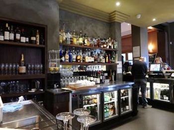 Naughtons Parkville Hotel - Accommodation NT 16