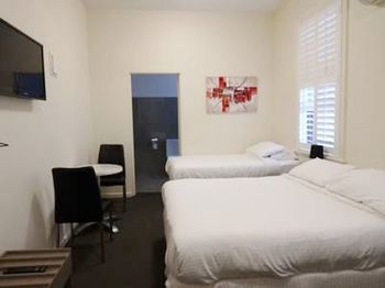 Naughtons Parkville Hotel - Accommodation NT 25