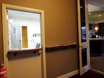 Naughtons Parkville Hotel - Accommodation NT 26