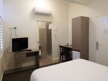 Naughtons Parkville Hotel - Accommodation NT 30