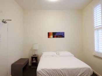 Naughtons Parkville Hotel - Accommodation NT 33