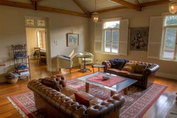 Tizzana Winery Bed & Breakfast - Accommodation NT 1