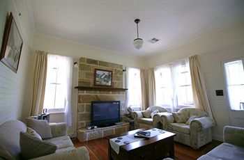 Singletons Retreat - Accommodation NT 8
