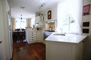 Singletons Retreat - Accommodation NT 11