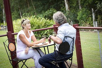 Glass House Mountains Ecolodge - Accommodation NT 18