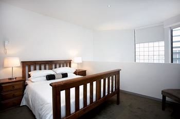 Astra Apartments - St Kilda Rd - Accommodation NT 22