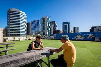 Discovery Melbourne Hostel - Accommodation NT 15
