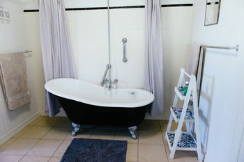 Blackwattle Farm B&B And Farm Stay - Accommodation NT 30