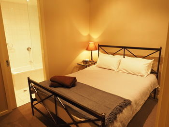 Melbourne City Stays - Accommodation NT 24