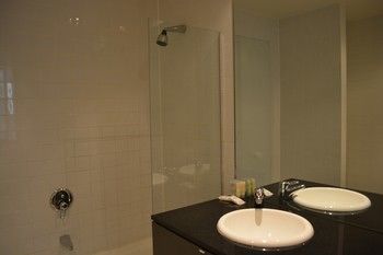Melbourne City Stays - Accommodation NT 50