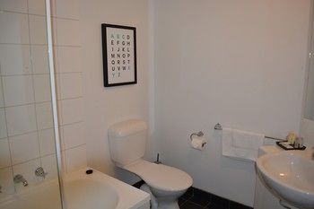 Melbourne City Stays - Accommodation NT 68