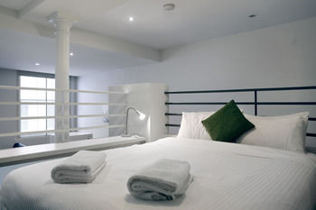 Melbourne City Stays - Accommodation NT 89