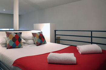 Melbourne City Stays - Accommodation NT 90