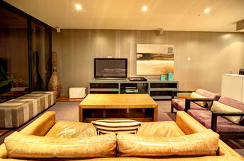 ACD Apartments - Accommodation NT 2