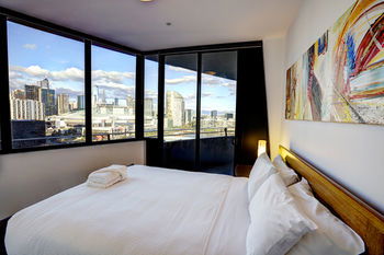 ACD Apartments - Accommodation NT 8