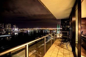ACD Apartments - Accommodation NT 14