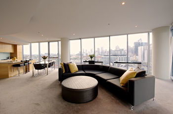 ACD Apartments - Accommodation NT 18