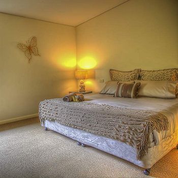 CountryPlace - Accommodation NT 5